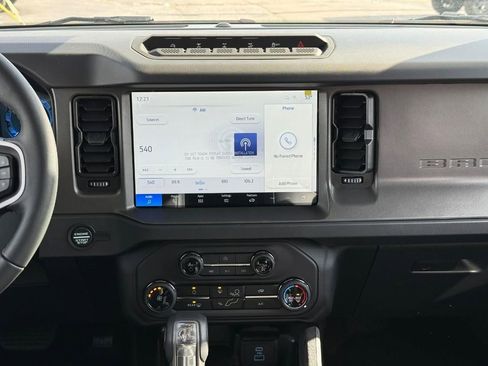 New 2025 Ford Bronco Badlands w/ Sasquatch Package image 8