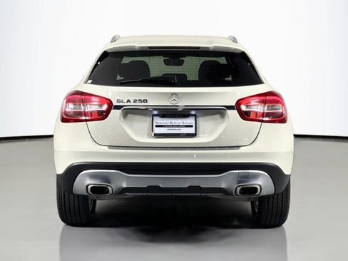 Used 2018 Mercedes-Benz GLA 250 image 4