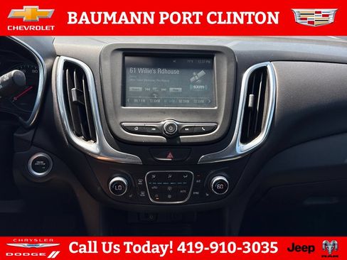 Used 2018 Chevrolet Equinox LT FWD image 21