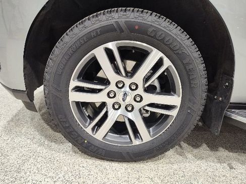 Certified 2023 Ford Expedition Max Limited image 8