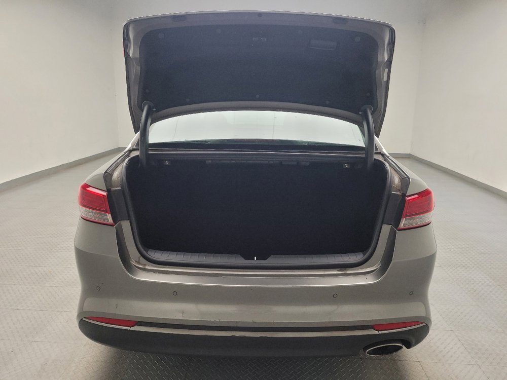 Used 2016 Kia Optima LX w/ LX Convenience Package FWD image 29