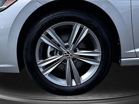 Used 2022 Volkswagen Jetta SE FWD image 31