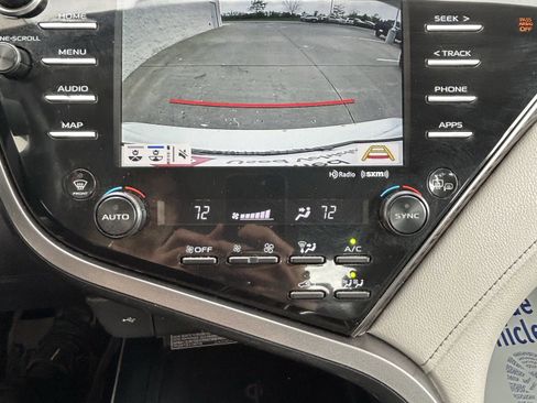 Certified 2020 Toyota Camry XLE w/ Four Season Floor Mat Package FWD image 29