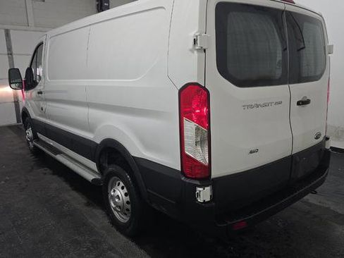 Used 2024 Ford Transit 250 Low Roof AWD w/ Exterior Upgrade Package image 4