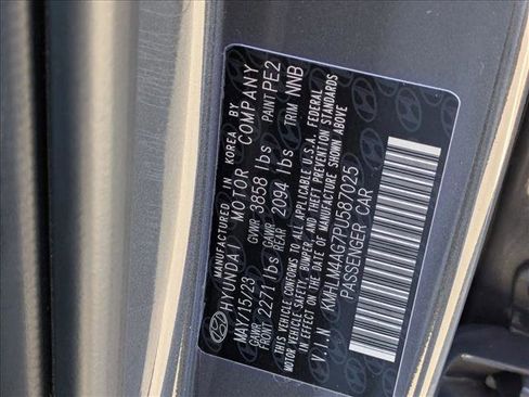 Used 2023 Hyundai Elantra SEL w/ Cargo Package image 21