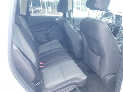 Used 2016 Ford Escape SE FWD image 15