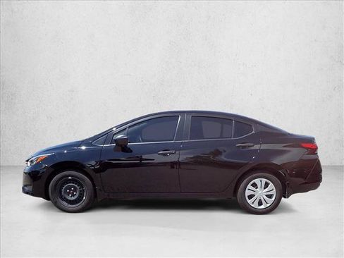 Used 2025 Nissan Versa S w/ Trunk Package FWD image 2