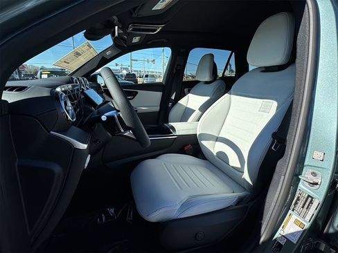 New 2026 Mercedes-Benz GLC 300 4MATIC image 13