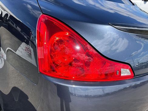 Used 2010 INFINITI G37 x w/ Premium Pkg image 26