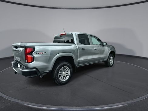 New 2026 Chevrolet Colorado LT w/ LT Convenience Package AWD/4WD image 8