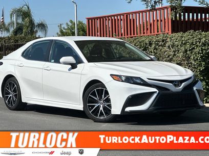 Used 2023 Toyota Camry SE