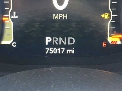 Used 2019 Jeep Wrangler Sport AWD/4WD image 21
