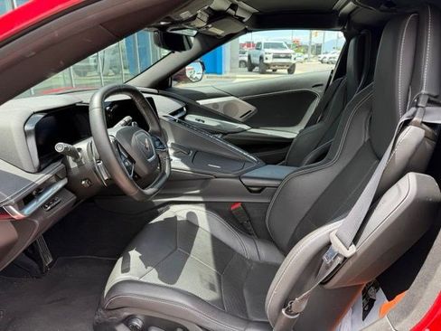 Used 2021 Chevrolet Corvette Stingray Preferred Cpe w/ Z51 Performance Package RWD image 10
