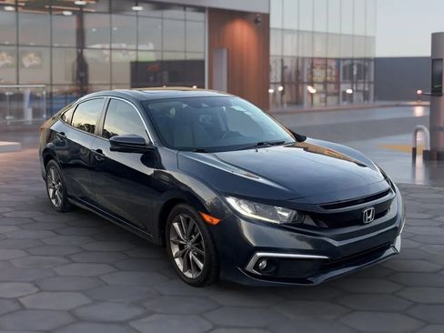Used 2020 Honda Civic EX image 16