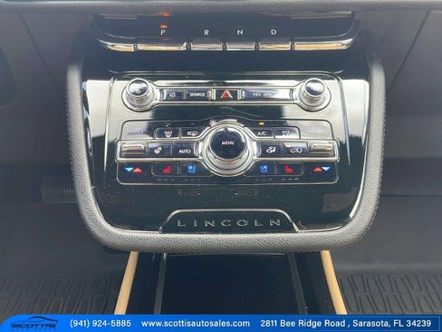 Used 2020 Lincoln Corsair Reserve w/ Equipment Group 201A image 27