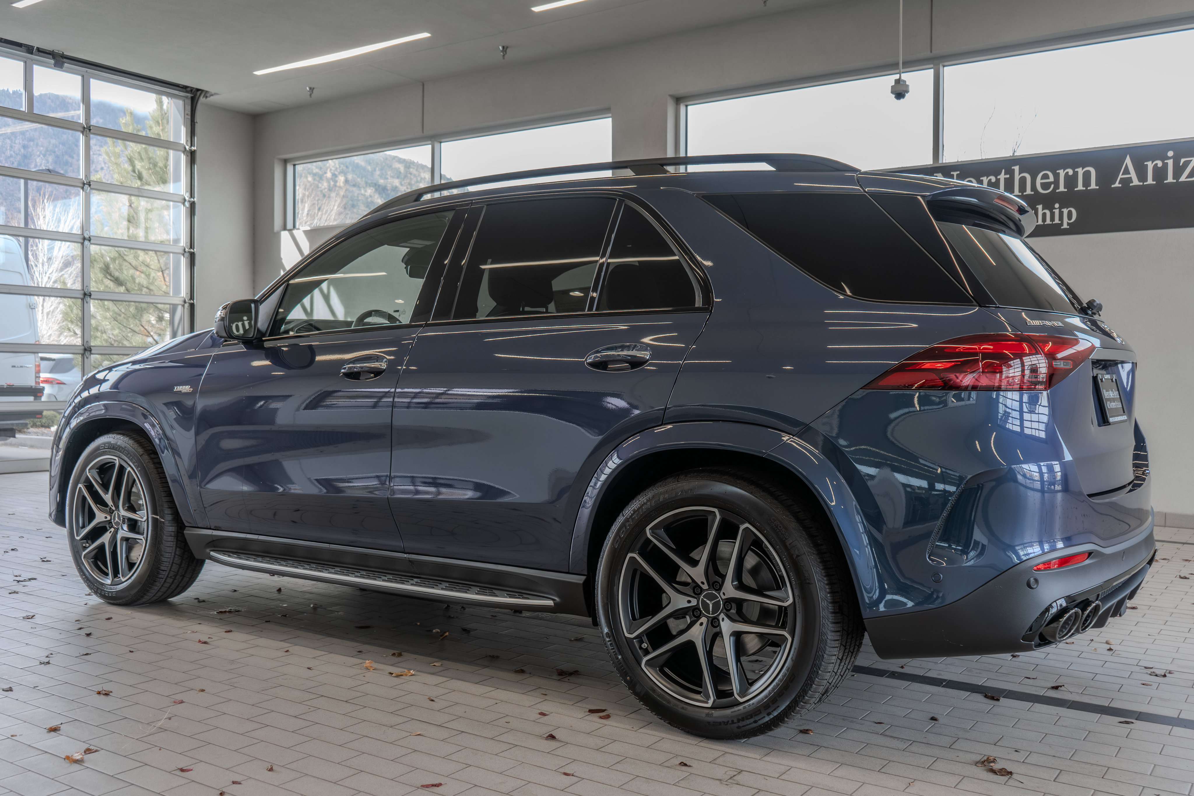 Used 2026 Mercedes-Benz GLE 53 AMG 4MATIC image 13
