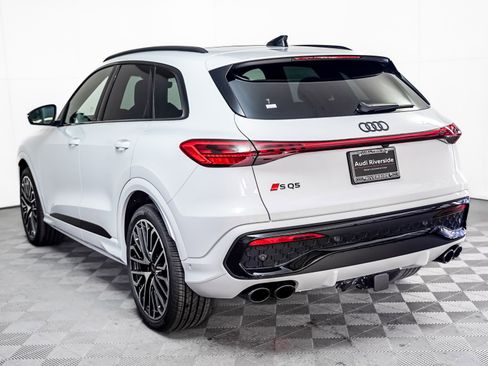New 2025 Audi SQ5 Premium Plus image 2