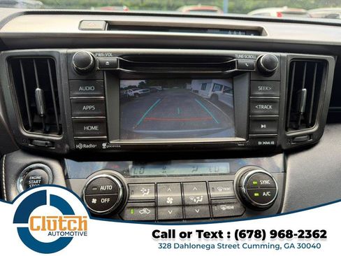 Used 2018 Toyota RAV4 XLE FWD image 12