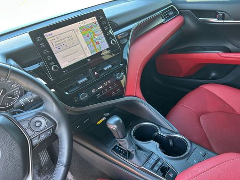 Used 2024 Toyota Camry XSE w/ Navigation Package FWD image 18