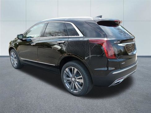 New 2026 Cadillac XT5 Premium Luxury image 3
