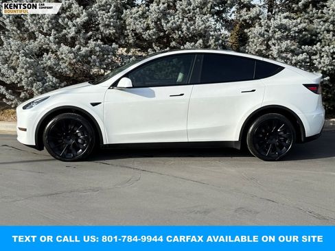Used 2023 Tesla Model Y Long Range image 4