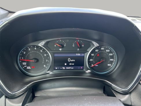 Used 2024 Chevrolet Equinox RS w/ RS Leather Package FWD image 10
