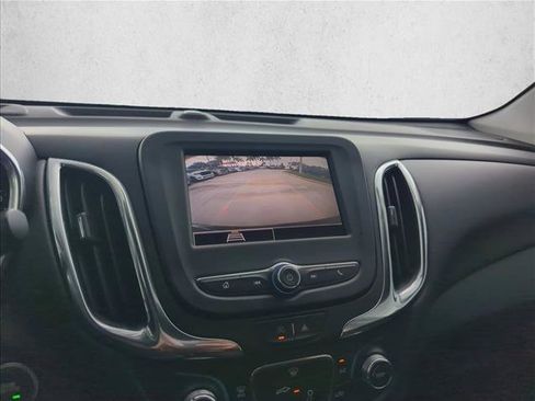 Used 2022 Chevrolet Equinox LT FWD image 7