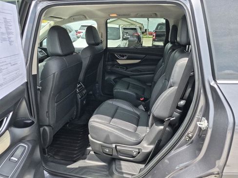 Used 2022 Subaru Ascent Limited AWD/4WD image 13