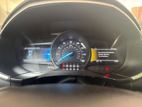 Used 2020 Ford Edge SEL image 26