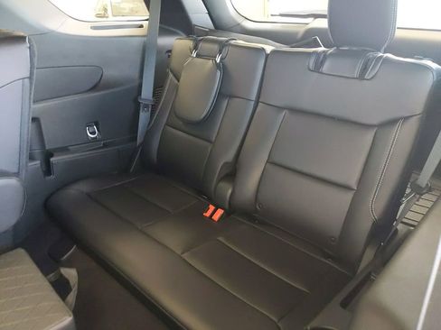 Used 2024 Ford Explorer ST w/ Equipment Group 401A AWD/4WD image 15