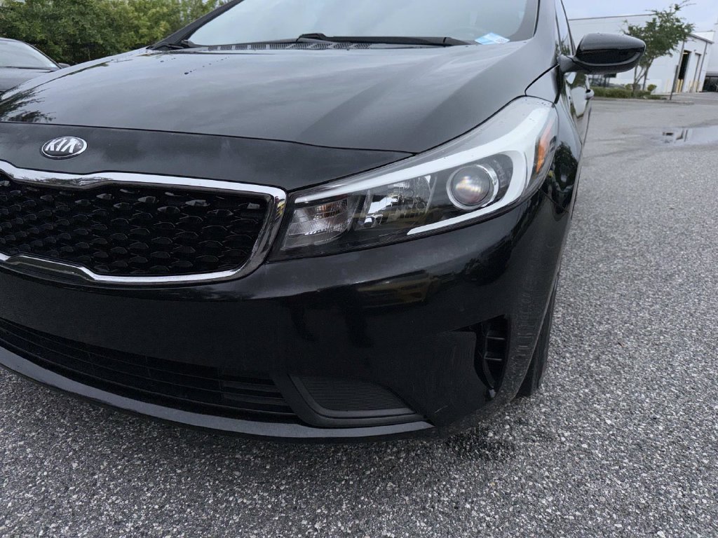 Used 2017 Kia Forte LX FWD image 10
