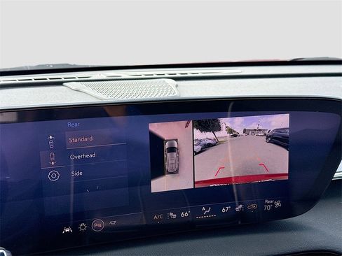 Used 2025 Buick Enclave Sport Touring image 17