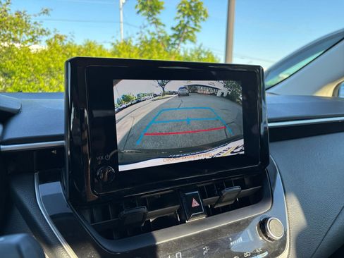 Used 2023 Toyota Corolla LE image 22