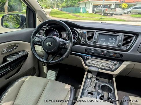 Used 2021 Kia Sedona EX w/ EX Premium Package image 37