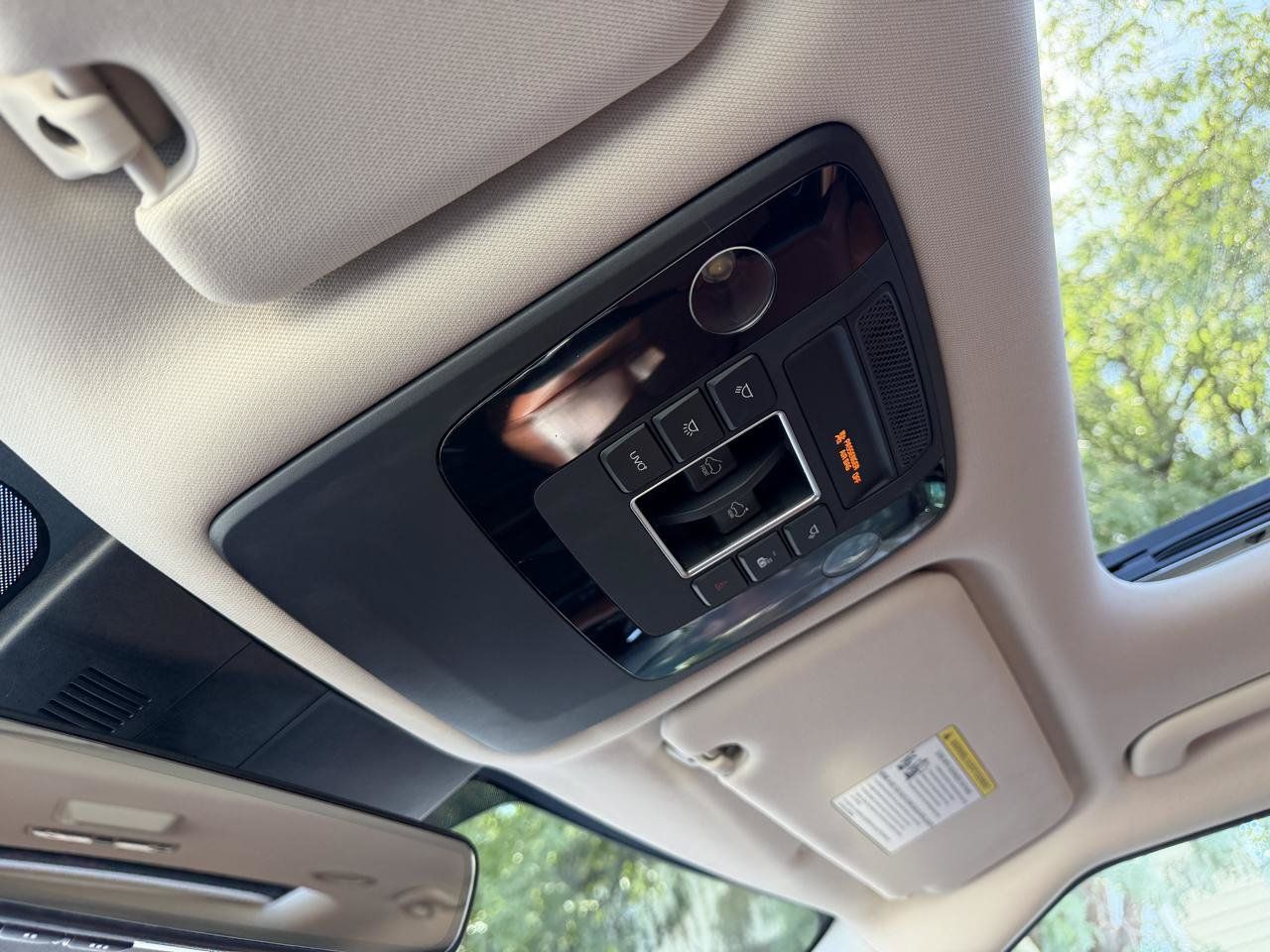 Used 2022 Kia Carnival SX Prestige FWD image 15