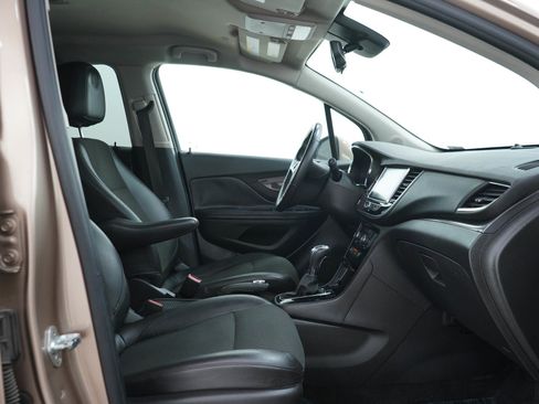Used 2019 Buick Encore Preferred w/ Safety Package FWD image 12