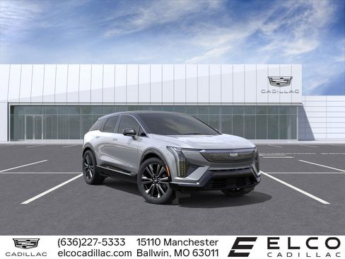 New 2026 Cadillac Optiq Luxury 2 image 1