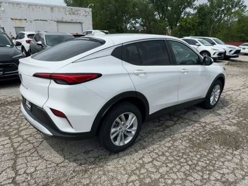 New 2026 Buick Envista Preferred FWD image 8