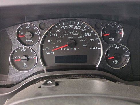 New 2024 GMC Savana 3500 w/ Power Convenience Package image 3