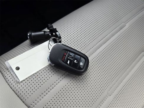 Certified 2024 Honda CR-V EX-L image 19