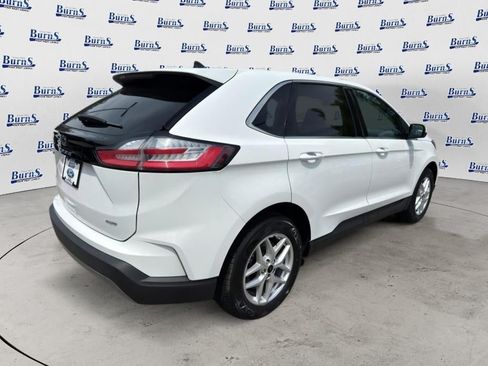 Used 2023 Ford Edge SEL AWD/4WD image 7