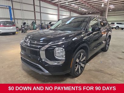 Used 2025 Mitsubishi Outlander SE