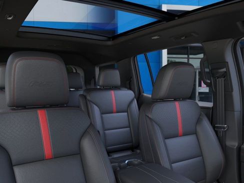 New 2026 Chevrolet Traverse RS image 24