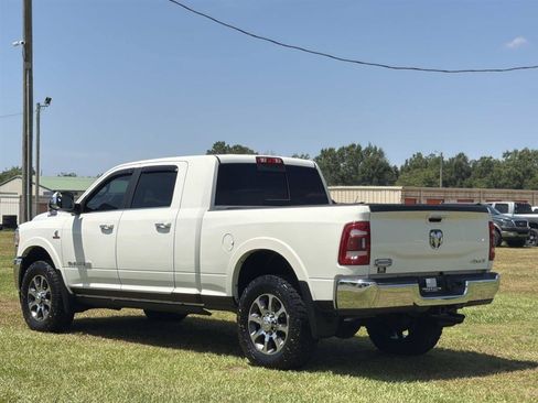 Used 2022 RAM 3500 Limited AWD/4WD image 6