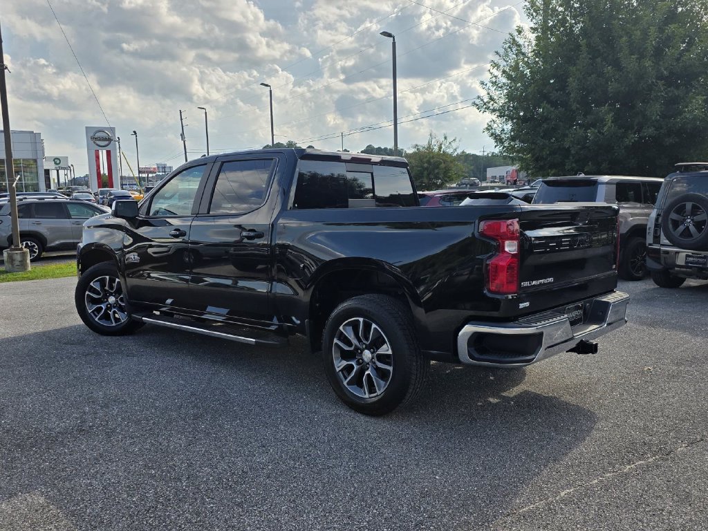 Used 2020 Chevrolet Silverado 1500 LT w/ Texas Edition RWD image 4