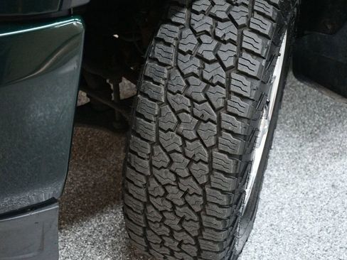 Used 2015 GMC Sierra 2500 Denali w/ Duramax Plus Package image 64