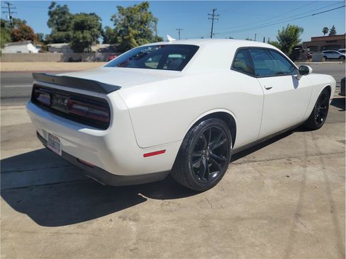 Used 2017 Dodge Challenger SXT w/ Blacktop Package RWD image 6
