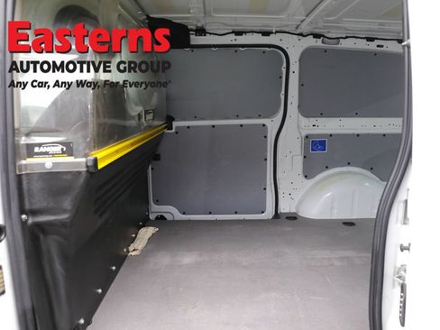 Used 2022 Mercedes-Benz Metris image 18