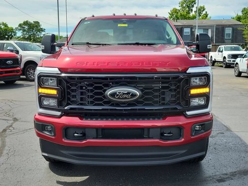New 2026 Ford F250 XLT w/ XLT Premium Package AWD/4WD image 1
