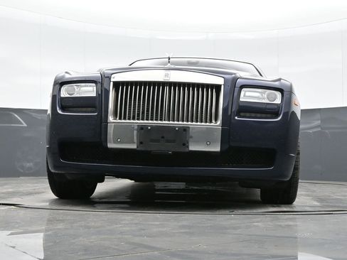 Used 2013 Rolls-Royce Ghost image 41